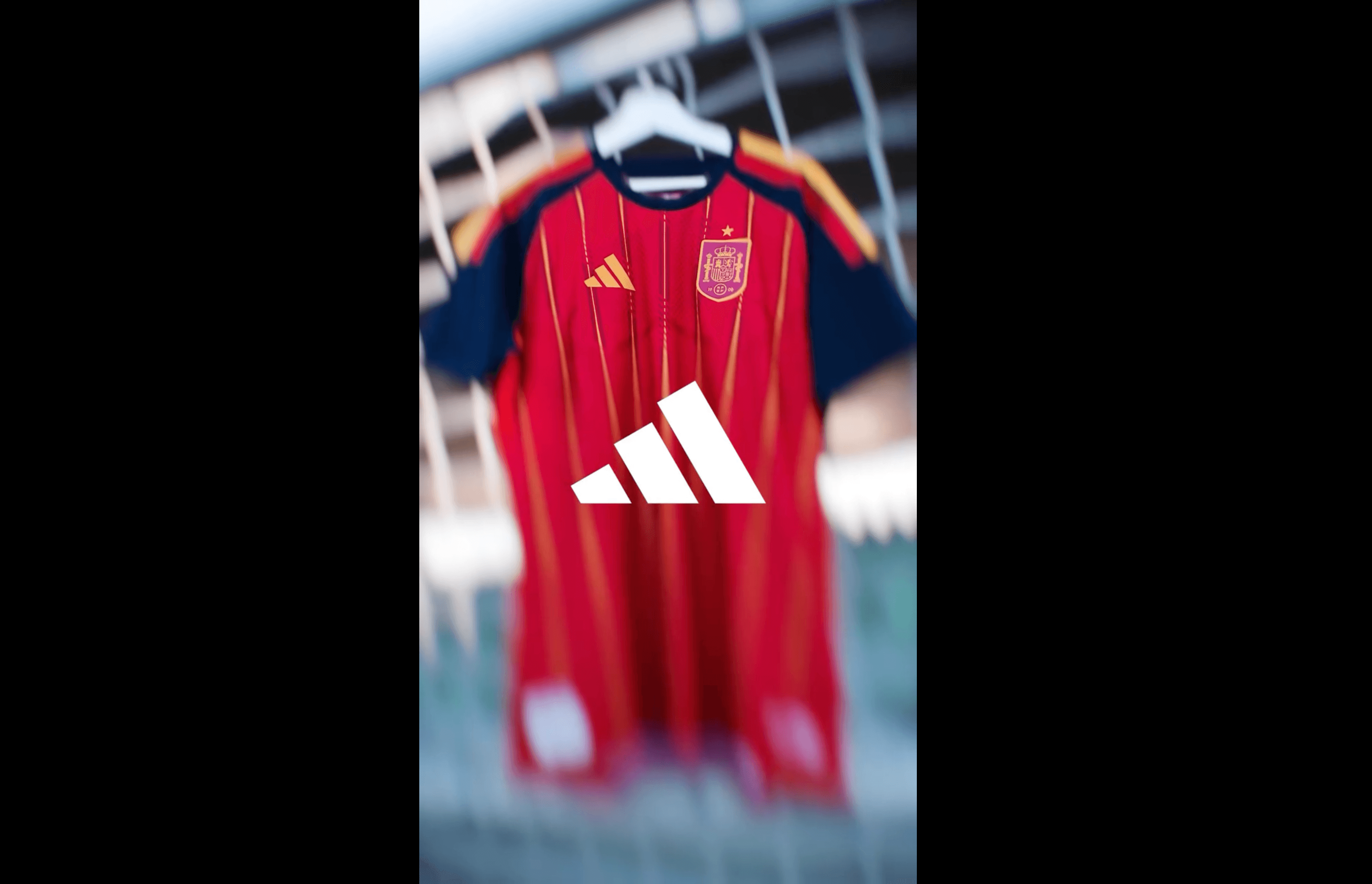 Adidas & Alex Segura / Presentación Camiseta Mundial Frame Center