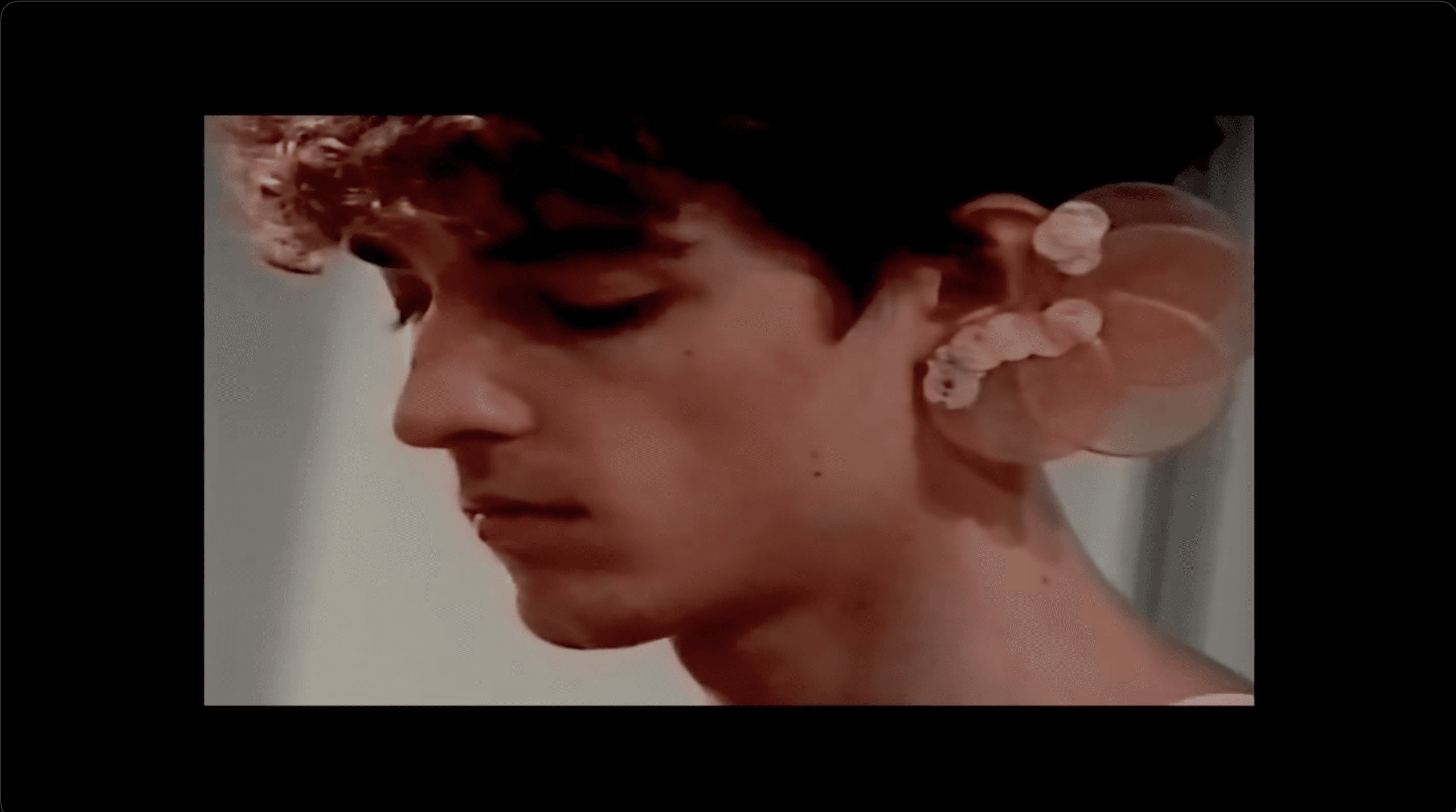 Madrid Fashion Week Merceder | Short VHs Frame Right